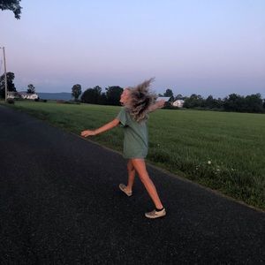 Meet your Posher, Lenah